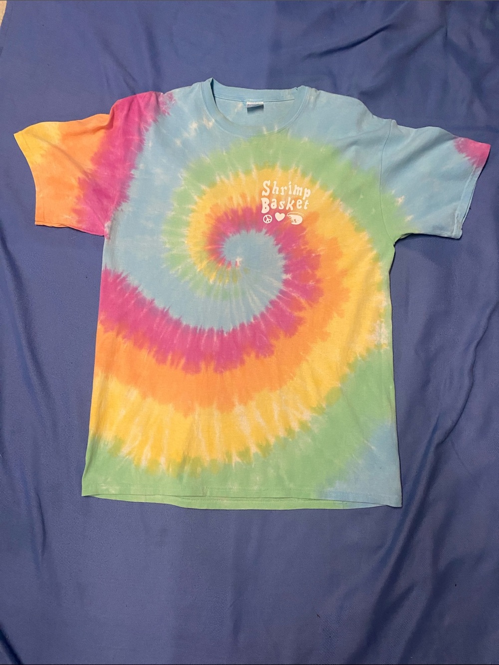 NWOT Shrimp Basket tee